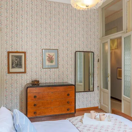 Apartment Easylife - Elegante Dimora Sul Lago Di *