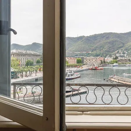 Easylife - Elegante Dimora Sul Lago Di Appartement *