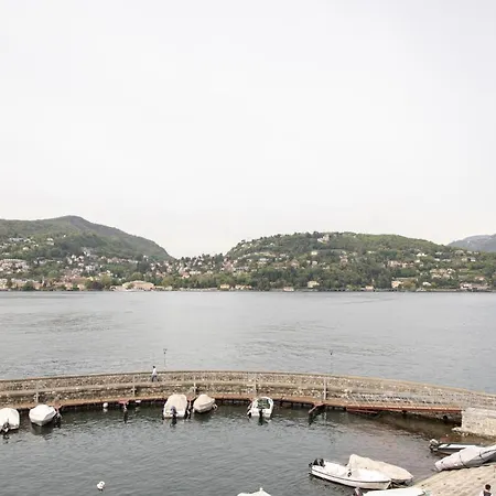 Appartamento Easylife - Elegante Dimora Sul Lago Di